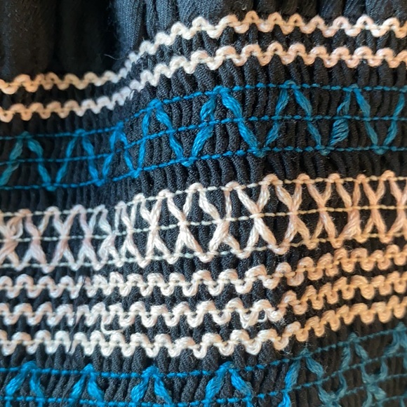 Sold‼️Red Carter Off-the-shoulder embroidered ruffle dress NWT - Picture 5 of 6